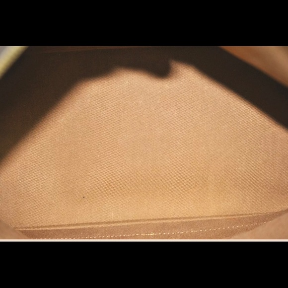 🔥🔥STUNNING🔥🔥L.V. ALMA BAG🔥🔥💼 - Picture 4 of 11